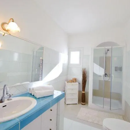 Sleeps 2 Praiano