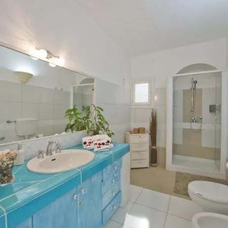 Sleeps 2 Praiano
