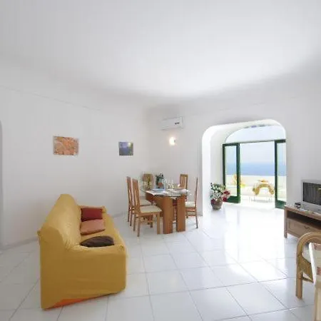 Appartement Sleeps 2 Praiano