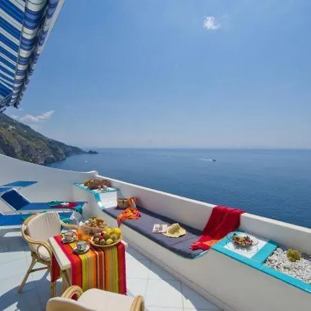 Appartement Sleeps 2 Praiano